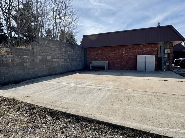 55 Equis Lane, Butte, MT 59701