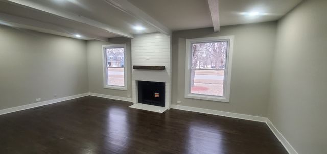 16 W Bailey Road, Naperville, IL 60565