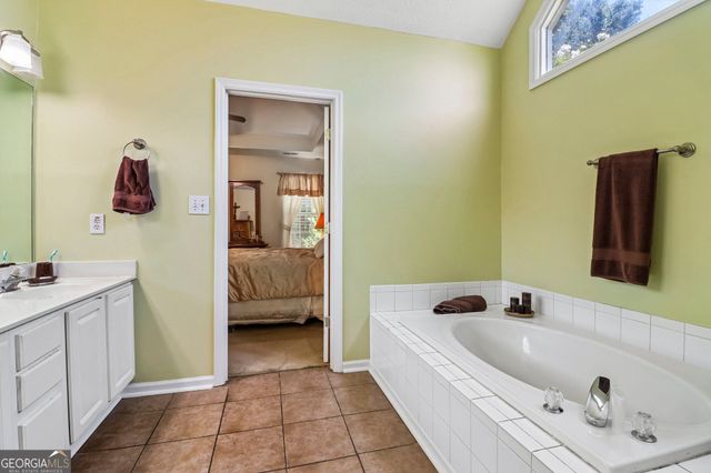 115 Parkside Drive, Stockbridge, GA 30281