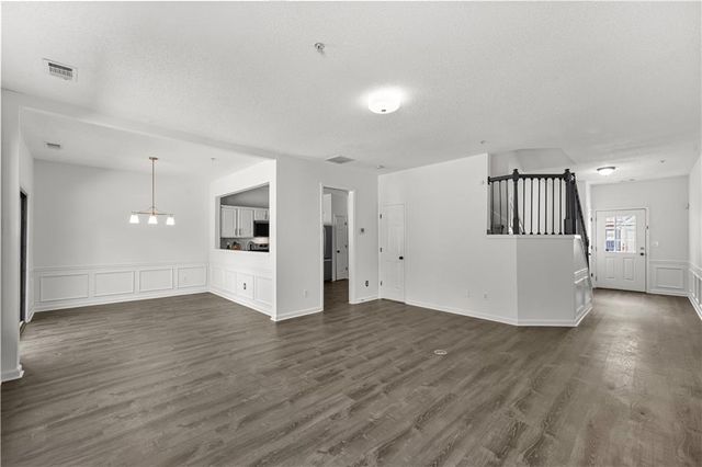 133 Regent Place, Woodstock, GA 30188