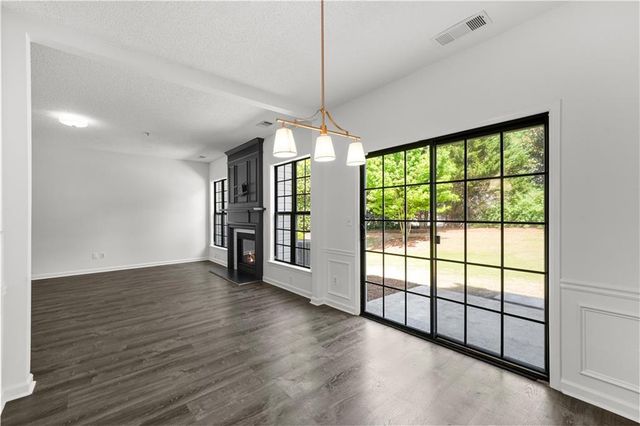 133 Regent Place, Woodstock, GA 30188