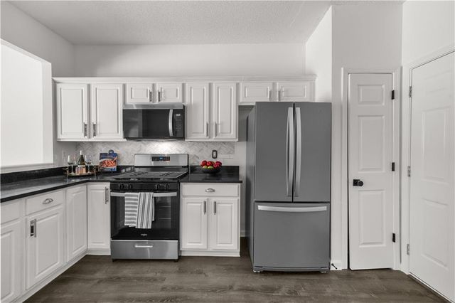 133 Regent Place, Woodstock, GA 30188