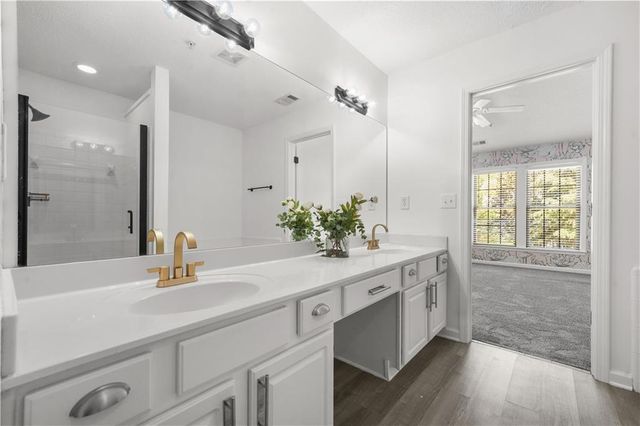 133 Regent Place, Woodstock, GA 30188