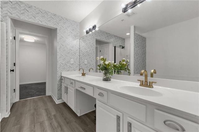 133 Regent Place, Woodstock, GA 30188