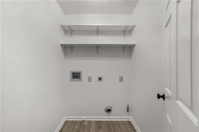 133 Regent Place, Woodstock, GA 30188