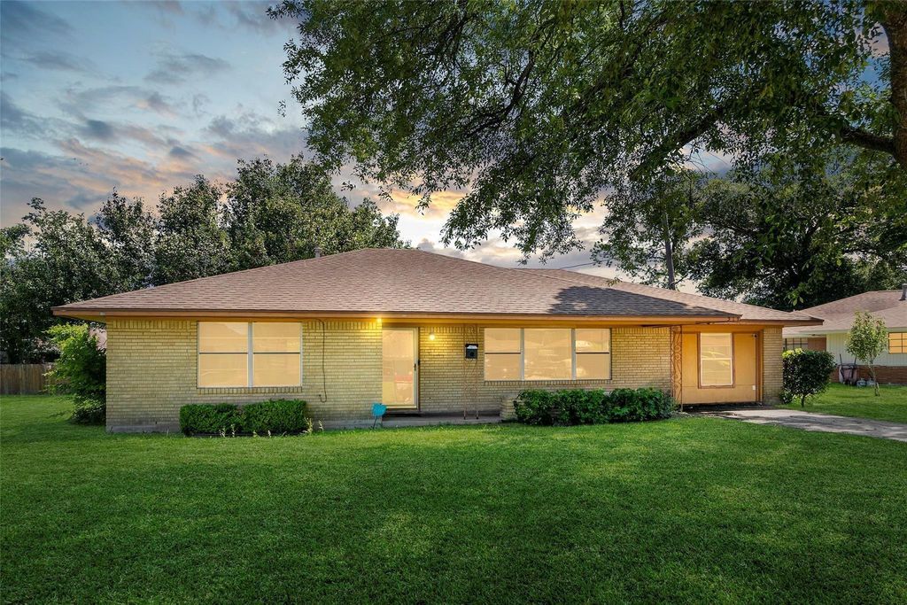514 E Janisch Road, Houston, TX 77022