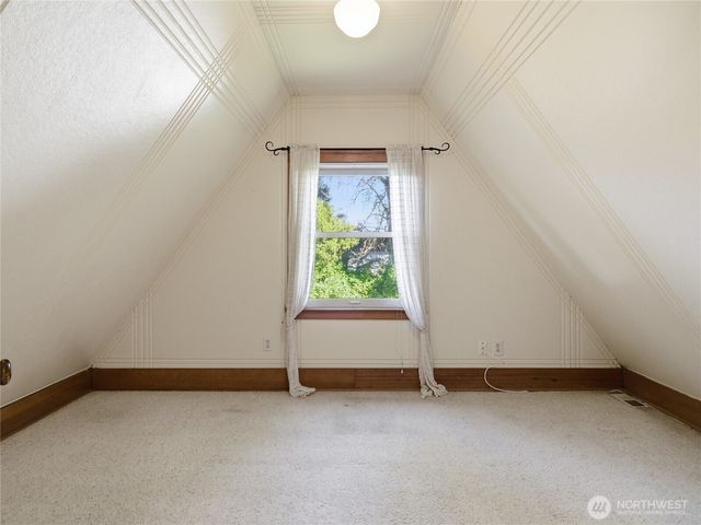 425 Central Avenue E, Tenino, WA 98589