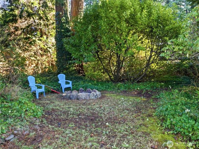 425 Central Avenue E, Tenino, WA 98589