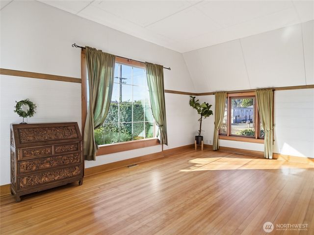 425 Central Avenue E, Tenino, WA 98589