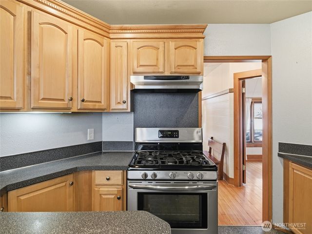 425 Central Avenue E, Tenino, WA 98589