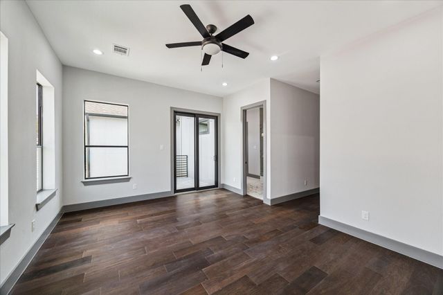 2323 Tuam Street, Houston, TX 77004