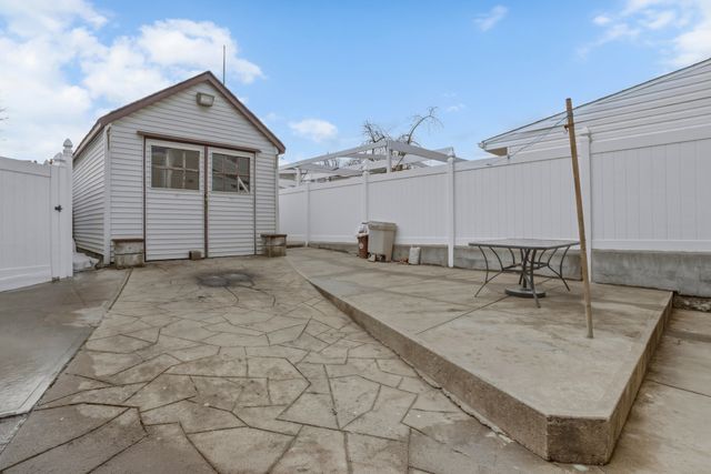 147-42 Hoover Avenue, New York City, NY 11435