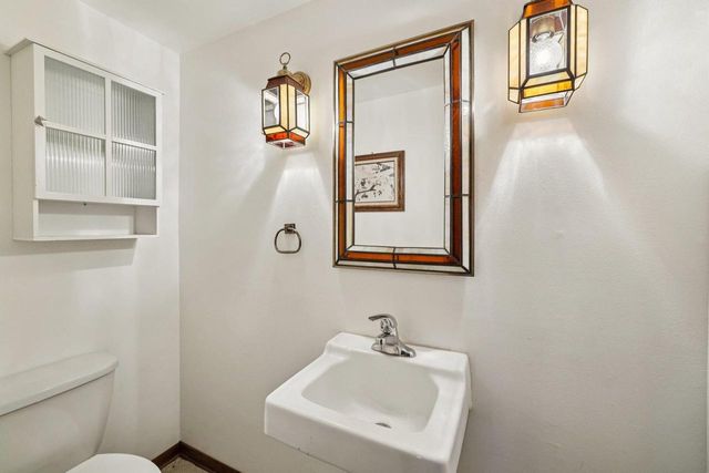 5974 River Road, Waunakee, WI 53597