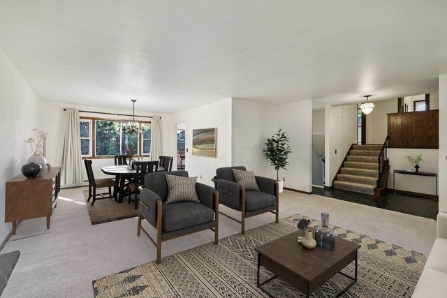 5974 River Road, Waunakee, WI 53597