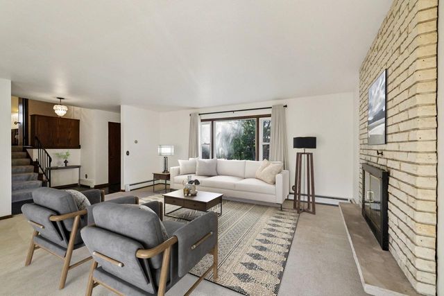 5974 River Road, Waunakee, WI 53597