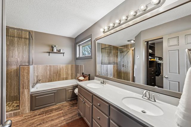 23850 Brendan Way, Rogers, MN 55374