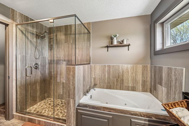 23850 Brendan Way, Rogers, MN 55374