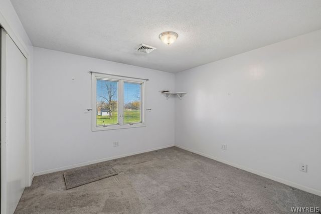 6261 Nash Road, Wheatfield, NY 14132