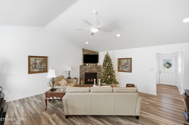 6322 Altacrest Lane, Knoxville, TN 37931