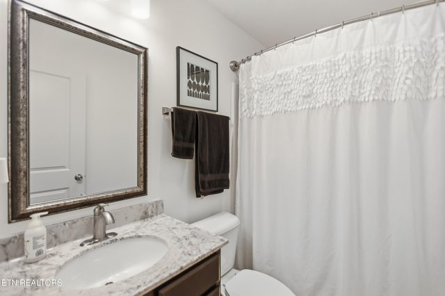 6322 Altacrest Lane, Knoxville, TN 37931