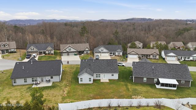 6322 Altacrest Lane, Knoxville, TN 37931