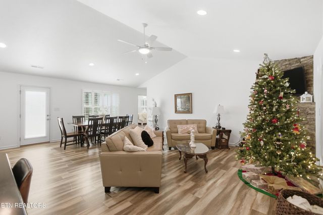 6322 Altacrest Lane, Knoxville, TN 37931