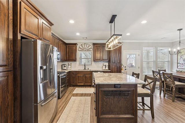 12405 Stone Hill, Guthrie, OK 73044