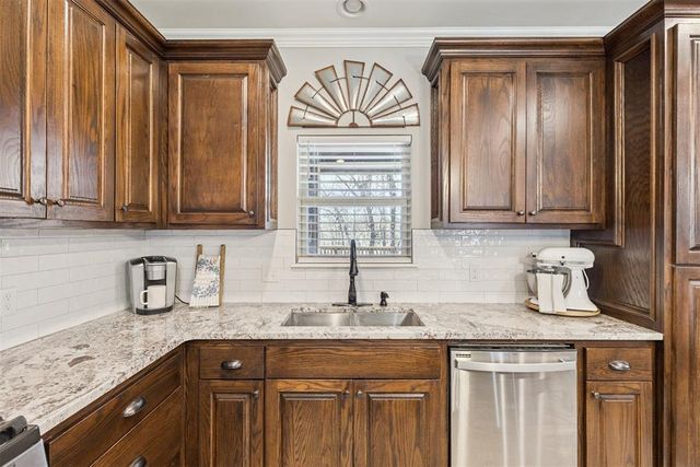 12405 Stone Hill, Guthrie, OK 73044