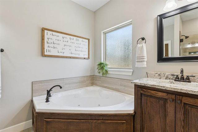 12405 Stone Hill, Guthrie, OK 73044