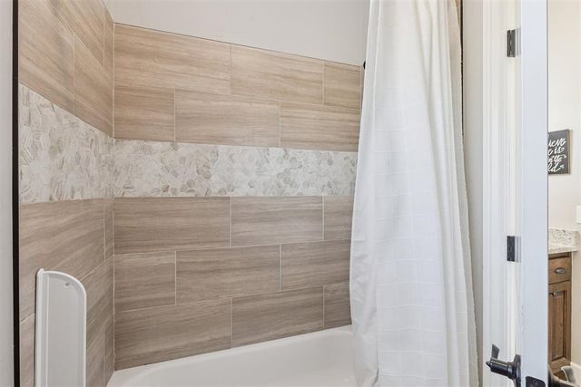 12405 Stone Hill, Guthrie, OK 73044