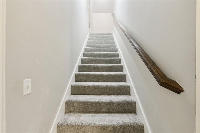 12405 Stone Hill, Guthrie, OK 73044