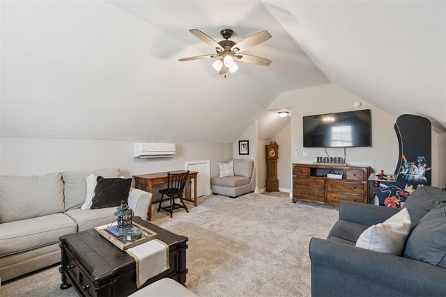 12405 Stone Hill, Guthrie, OK 73044