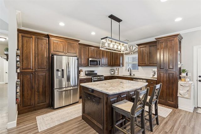 12405 Stone Hill, Guthrie, OK 73044