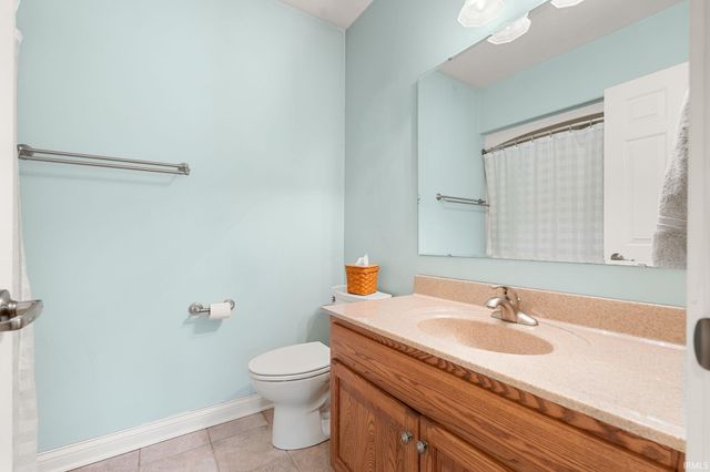 1815 Bent Tree Court, Auburn, IN 46706