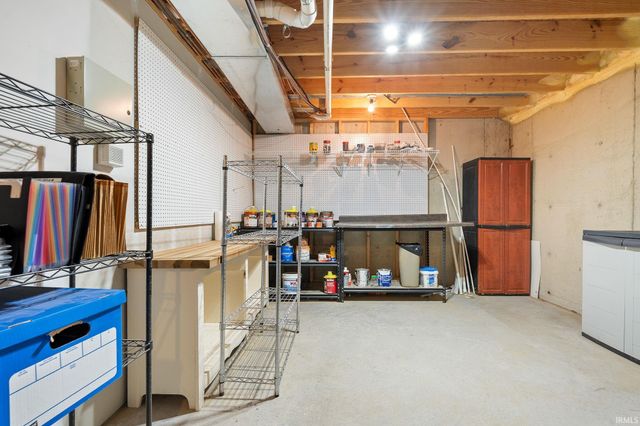 1815 Bent Tree Court, Auburn, IN 46706