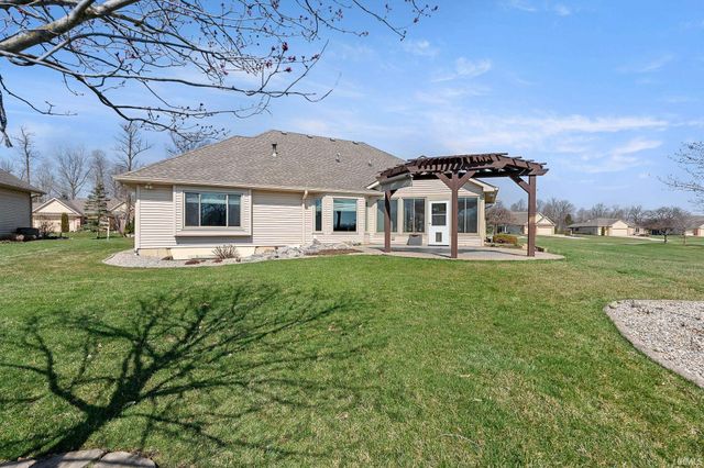 1815 Bent Tree Court, Auburn, IN 46706