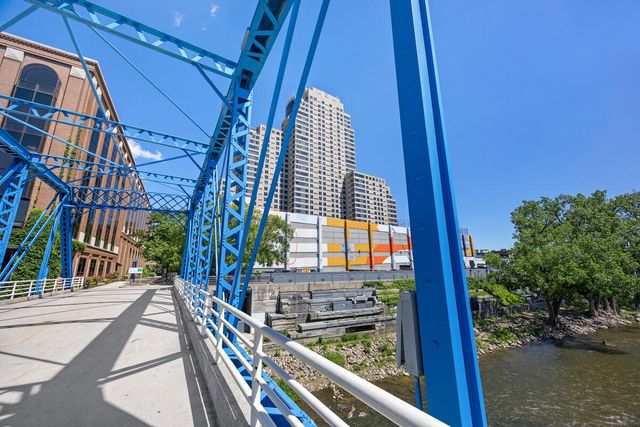 57 Campau Circle Nw 2305, City Of Grand Rapids, MI 49503