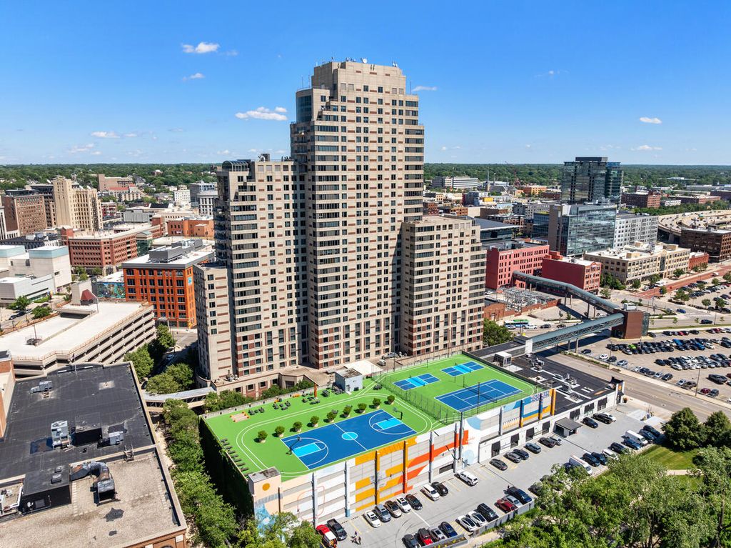 57 Campau Circle Nw 2305, City Of Grand Rapids, MI 49503