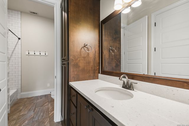 55 Brook Ridge, Boerne, TX 78015