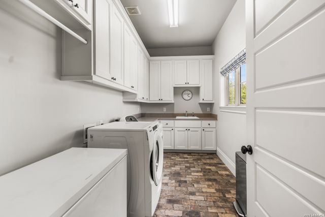 55 Brook Ridge, Boerne, TX 78015