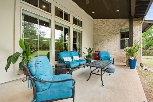 55 Brook Ridge, Boerne, TX 78015