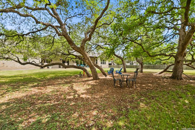 55 Brook Ridge, Boerne, TX 78015