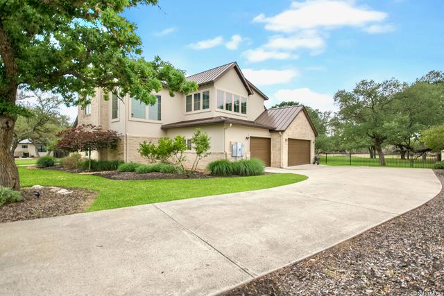 55 Brook Ridge, Boerne, TX 78015