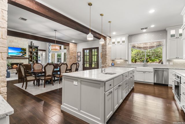 55 Brook Ridge, Boerne, TX 78015