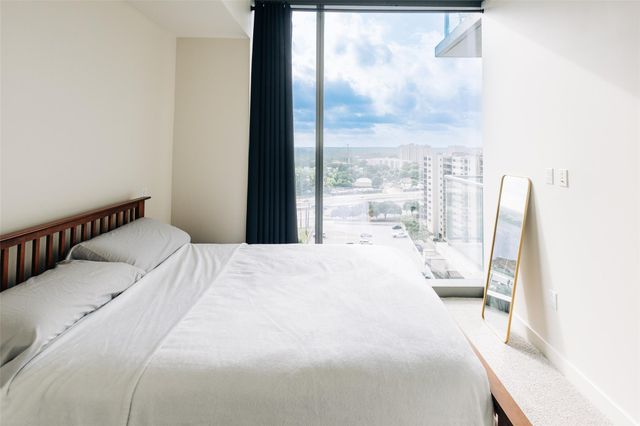 44 East Ave 1208, Austin, TX 78701