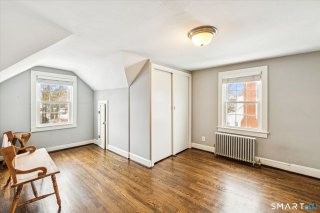 9 Robin Road, Manchester, CT 06042