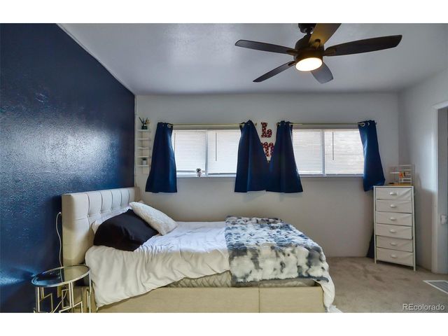 693 E Ave, Limon, CO 80828