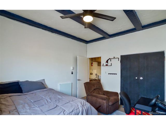 693 E Ave, Limon, CO 80828