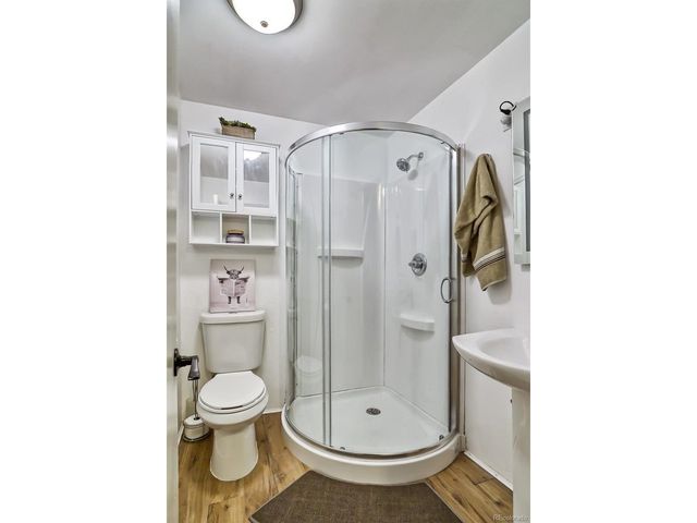 693 E Ave, Limon, CO 80828