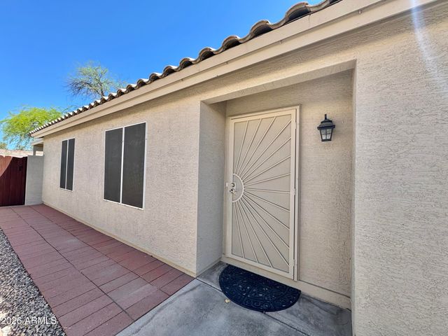 629 N KENNETH Place, Chandler, AZ 85226